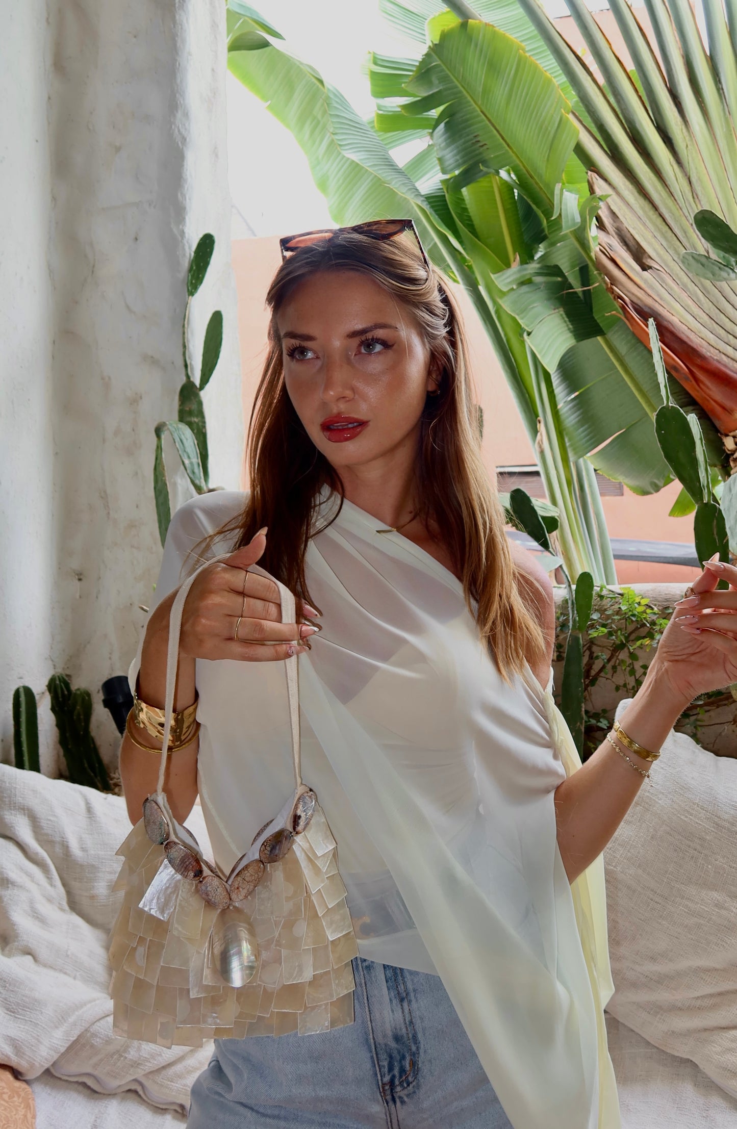 Maria - Rectangular seashell & stone handbag